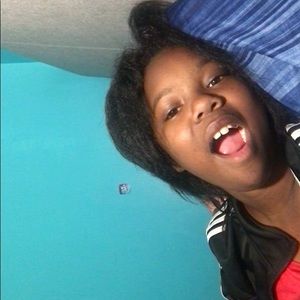 Meet your Posher, Champale